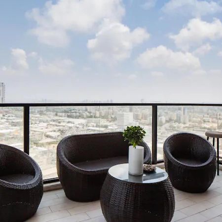 O&O Group- Special Apartment Sea View Luxury Tower バト・ヤム エクステリア 写真