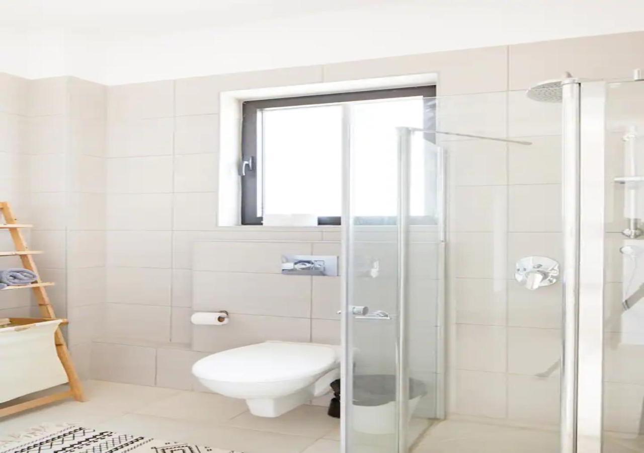 O&O Group- Special Apartment Sea View Luxury Tower バト・ヤム エクステリア 写真