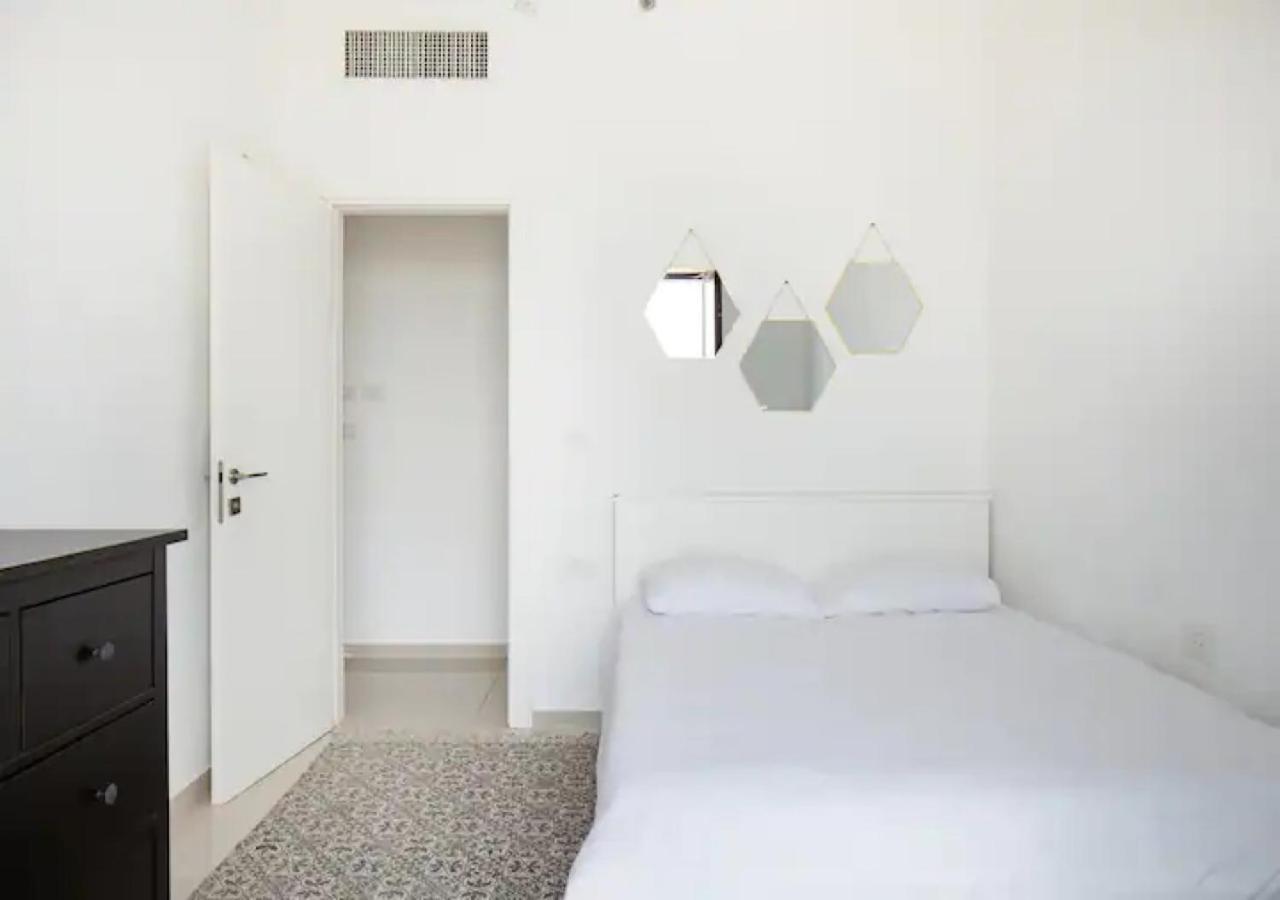 O&O Group- Special Apartment Sea View Luxury Tower バト・ヤム エクステリア 写真