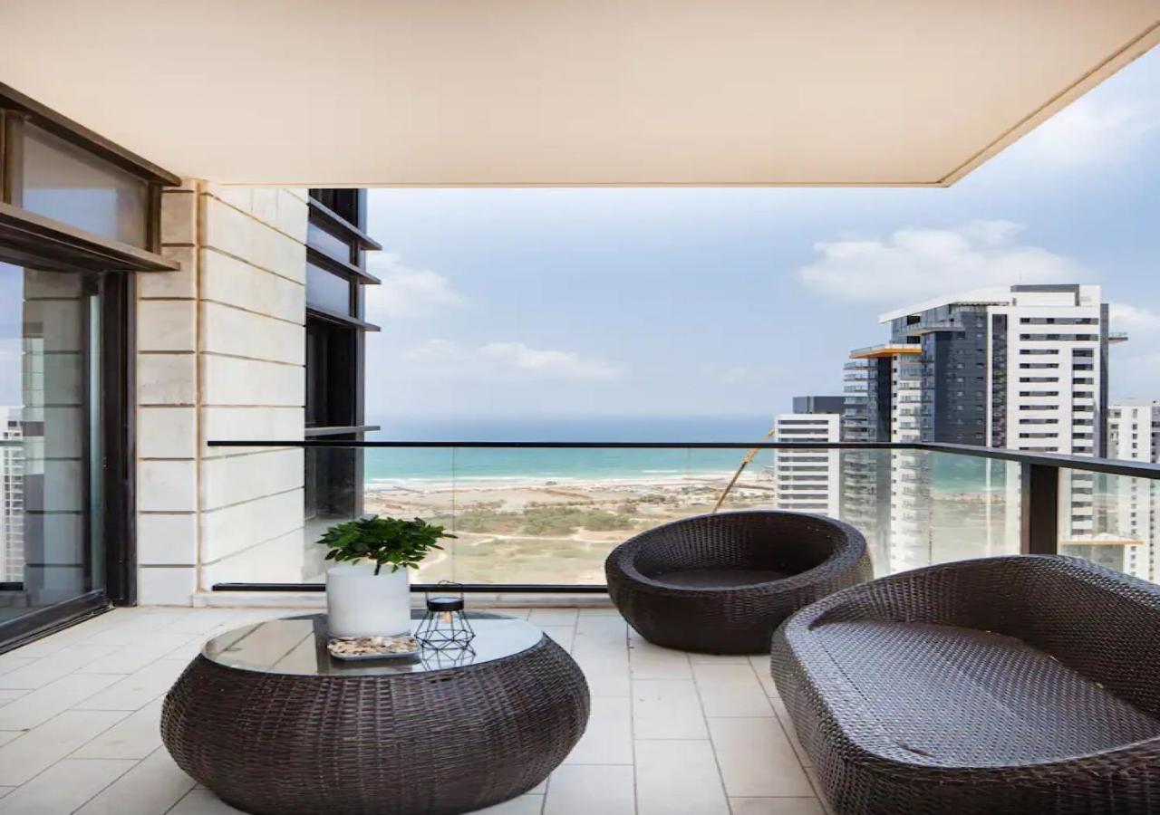 O&O Group- Special Apartment Sea View Luxury Tower バト・ヤム エクステリア 写真